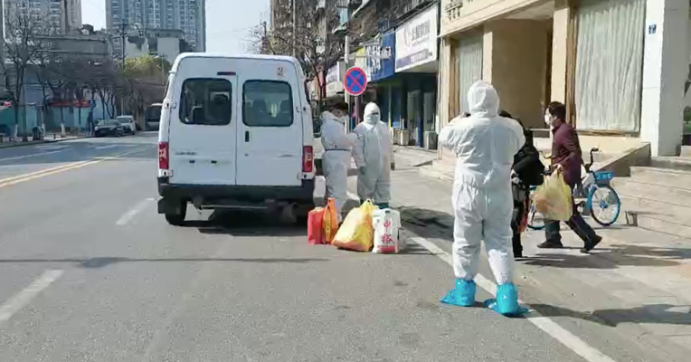我在武汉·每经记者Vlog（57）：武汉迎来首次“双零”，记者实探隔离点现状