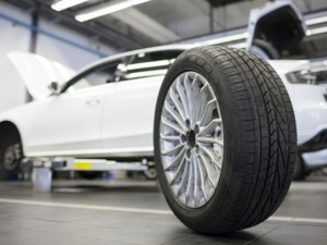 全球汽车业遭遇“停工潮” 疫情下车企如何求生