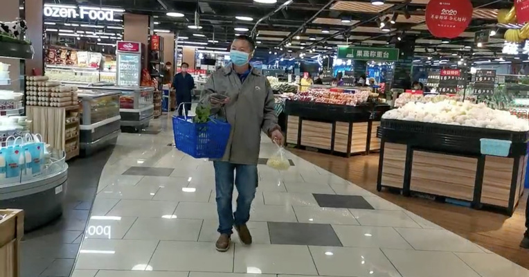 我在武汉·每经记者Vlog（59）：居民生活物资供应商业网点有序开放 武汉迎来抗疫胜利的曙光