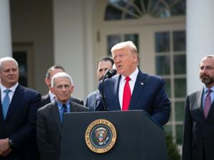 美国新冠肺炎确诊超2.5万，特朗普承认家族生意受冲击，联邦监狱发现首例