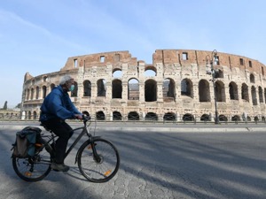 爱好运动、导致5万人被隔离，意大利“1号病人”治愈出院，现在他呼吁大家待家里