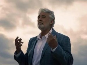 “世界三大男高音”之一多明戈确诊新冠肺炎，曾与中国结缘