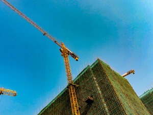 发债、减收、增支，地方如何守住“钱袋子”