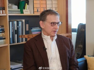 美国“病毒猎手”回应每经记者：我们将战胜新冠病毒