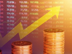 2020年一季度收官：医药基金笑傲全场，最高赚得26.9%！科技基金吸金超千亿，业绩却大起大落！