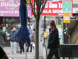10年来首份负数非农！美国3月非农就业减少70万；失业率创45年最大单月增幅