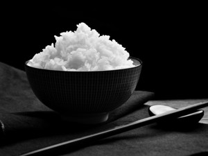 农业农村部：没必要囤粮；全球供应不存在短缺 目前更多是疫情造成的恐慌性消费
