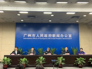 广州辟谣“30万非洲籍人士” 回应外籍人士防疫和管理问题 