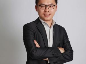 信达证券电子行业首席分析师方竞：新基建下运营商5G投资超预期