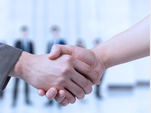 习近平回信勉励武汉东湖新城社区全体社区工作者