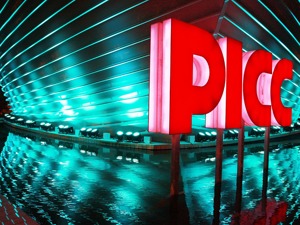 中国信保总经理王廷科调至中国人保 出任党委副书记