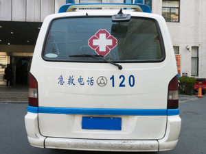 ​山东济南：复学后出现发热病例一律由120免费转运 返校五类重点人群核酸检测已全覆盖