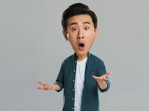 1.4万股东傻眼！翻墙偷拍同行，身家近5亿的上市公司创始人被扭送派出所…
