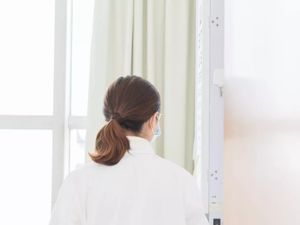 湖北麻城寻找密切接触者：一无症状感染者不等检测结果就坐火车到天津