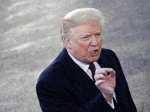 手握400多亿美元，还拿政府860万救命钱？特朗普批评后，哈佛改口：“不要了”
