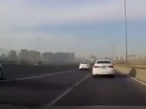 时速超140公里！北京五环“飙车”的凯迪拉克司机被判拘役3个月