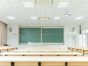 陕西榆林：中小学5月1日至5日不休假