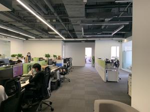 *ST盈方一季度收入为零 多项业务停滞，保壳压力重重