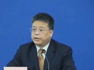 刚刚这场北京疫情发布会上，全体发言人都摘掉了口罩