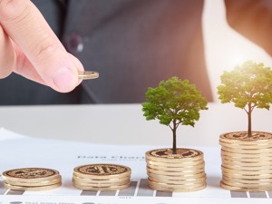 公募REITs开闸，多家头部基金公司欲抢发首批产品，新一轮人才竞备赛打响！