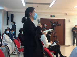 援鄂医疗队成员答每经问：面对高风险操作，呼吸治疗师须保证治疗方案精准化实施