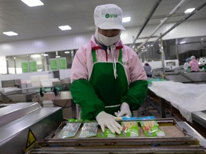 2020年第一批拖欠农民工工资“黑名单”公布：涉30家企业，拖欠报酬近亿元