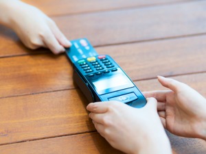 已经剥离的金融增值业务仍在从事？拉卡拉回复深交所问询：其与金融科技业务不是同一业务