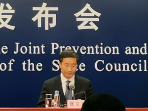 北京同仁医院眼科主任：低浓度阿托品可延缓儿童近视发展 但它不是“神药”