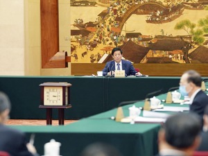 十三届全国人大常委会第十八次会议将于5月18日在京举行