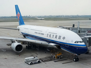南方航空拟发不超160亿可转债 今年来已密集发债超300亿