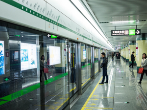明日起，北京地铁、公交实现“一码通乘”！再也不用下载一堆App了