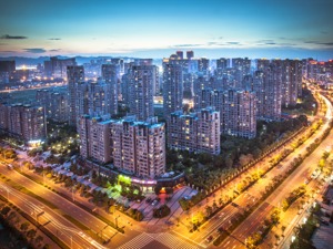 房地产投资增速现V型反弹，今年商品房单月成交首次持平