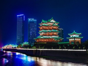 提出对标成都、长沙和合肥，南昌想“出圈”