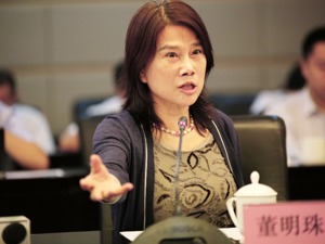 三代企业家直播“撞车”！董明珠带货7亿，超罗永浩几十倍，李彦宏只开了个书单