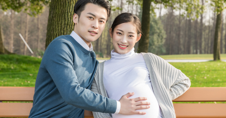 视频丨全国人大代表：建议夫妻一起休产假 延长男性休假天数 你怎么看？