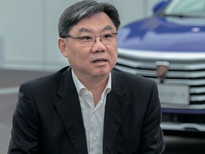 全国人大代表、上汽党委书记陈虹：汽车限购限行可逐步放开，建议可提取公积金购车