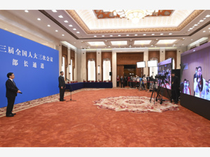 积极有为的财政政策加法如何加，减法怎么减？财政部部长刘昆这样解读……