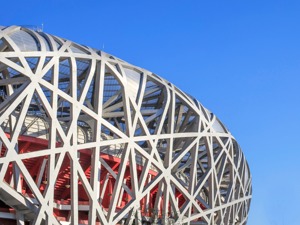 16座千万人口城市，北京经济复苏指数位居第12，这座城市哪个行业复苏最快？
