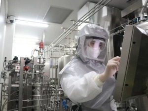 测试100%有效，中国新冠疫苗最快今年底上市！董事长亲自试药，这家公司股价大涨