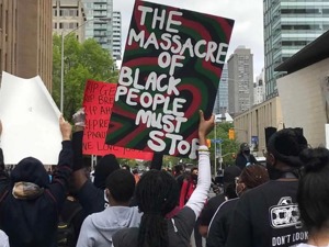 美国骚乱还没结束，加拿大、英国也爆发示威游行