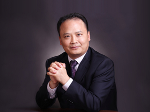通威集团董事局主席刘汉元：光伏发电成本十年下降90%   产业规模优势加速化石能源替代