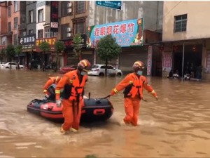 8省52条河流发生超警戒水位以上洪水，广西田林暴雨引发泥石流，如何应急？一图了解
