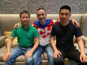 三个男人一台戏，新造车抱团剑指特斯拉