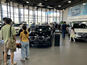 实探“后疫情时代”豪车市场：单车优惠高达10万元，自主品牌将承压？