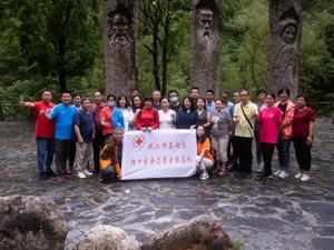 荣盛康旅盛邀抗疫团队体验森林康养之旅