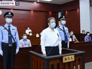 受贿超九千万，国家烟草专卖局原副局长赵洪顺一审获刑无期，当庭表示不上诉