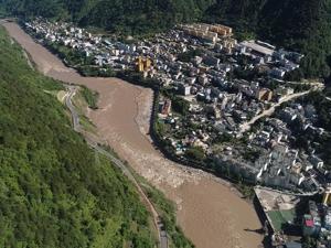 云南怒江发布预警：20日或发生超十年一遇的中等洪水