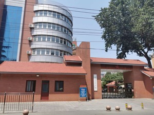 900万买的北京海淀学区房，突然败给了学校的“登记顺位”