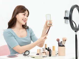 直播带货的“小姐姐”们能挣多少？答案揭晓：她们干满24年=薇娅一个订单