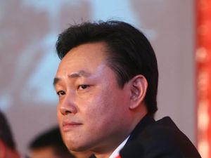 国美创始人黄光裕被裁定假释 考验期至明年2月16日止